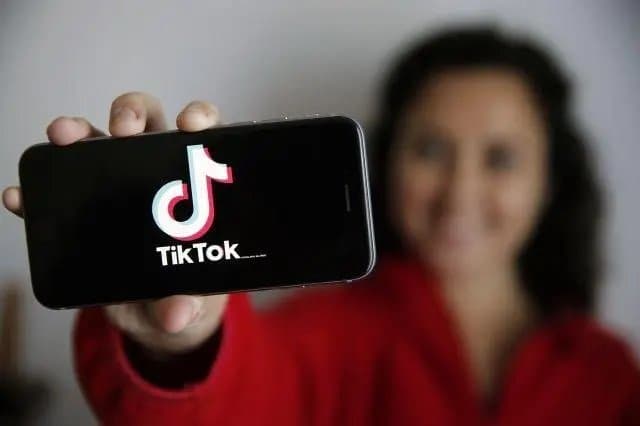 How do ordinary users view TikTok?  Besides browsing, these functions are also very interesting
