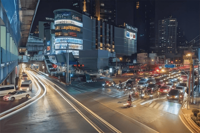 tiktok يساعد على نمو التجارة على طول الطريق إلى البحر