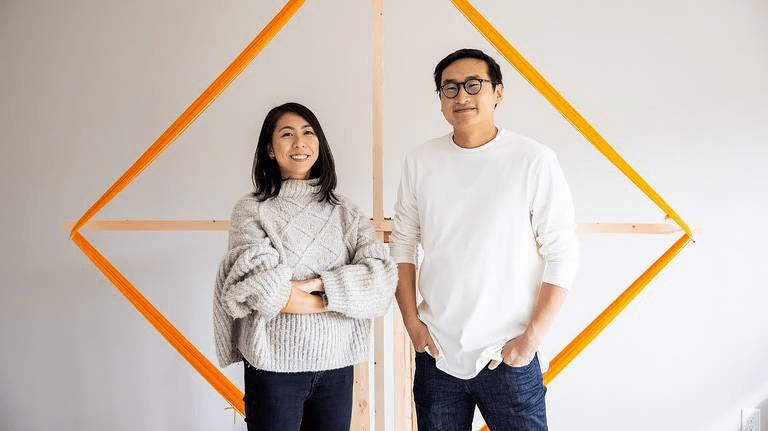 亚裔夫妻裸辞创业，从200美元做到了年营收超700万美金