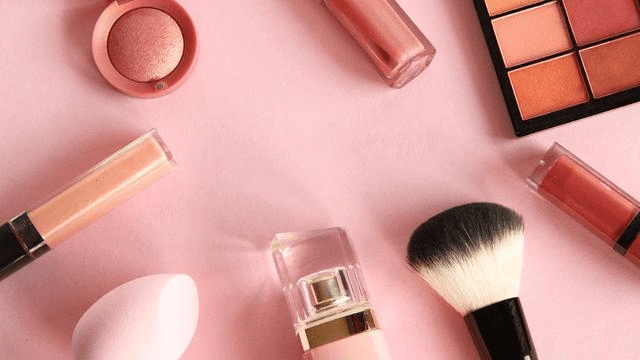 让世界看到东方美！国货彩妆品牌强势出海，在海外卖疯了