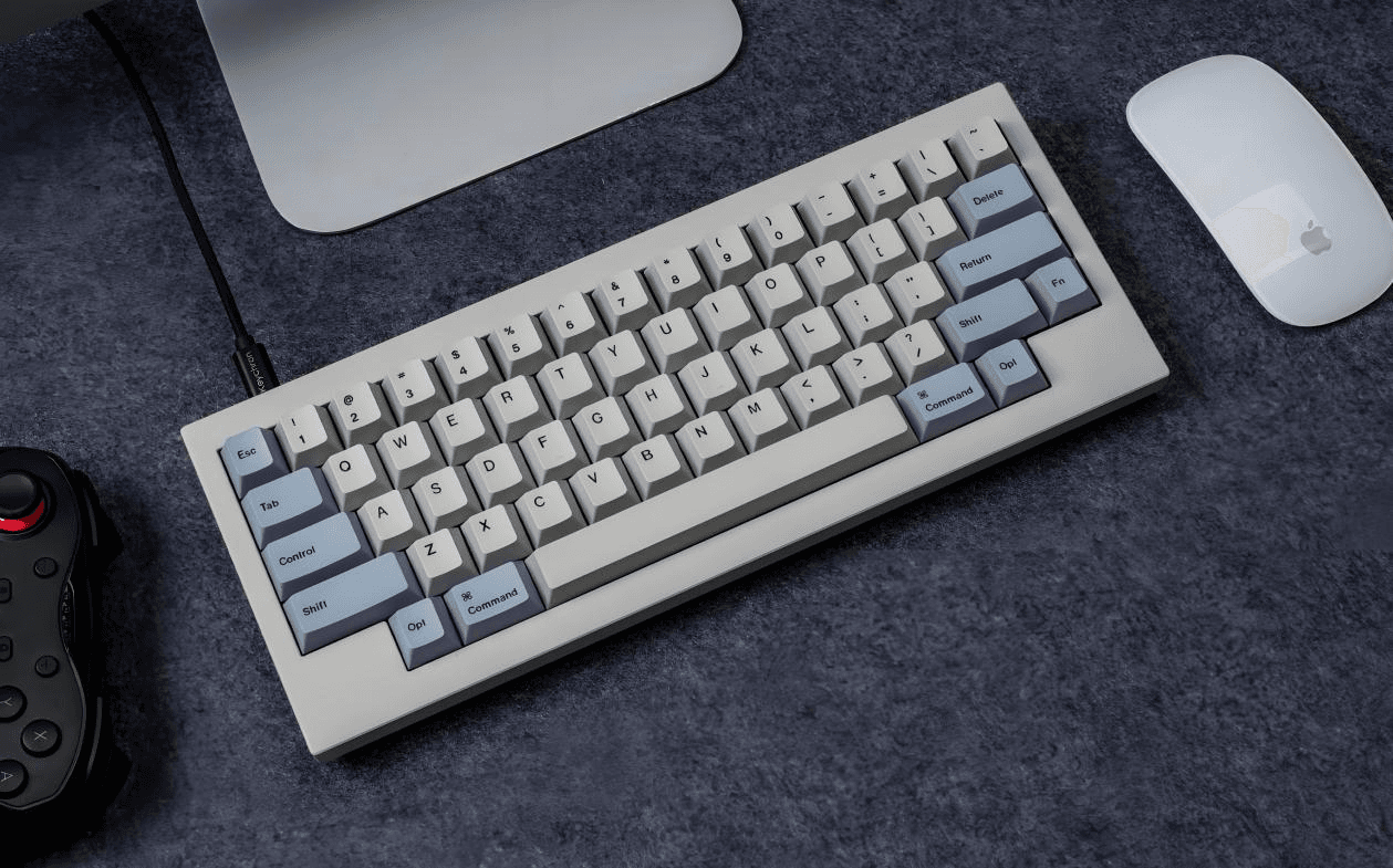 Small skits have gone out to sea for 4 years and earned 360 million yuan in gold. His fate is beyond his control!