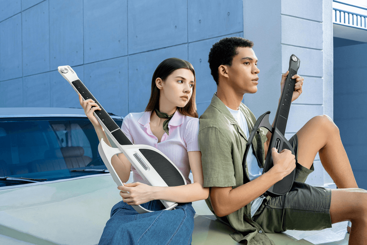 Setelah meninggalkan DJI, dia berhasil mencapai pendapatan 1 miliar hanya dengan gitar tanpa senar!